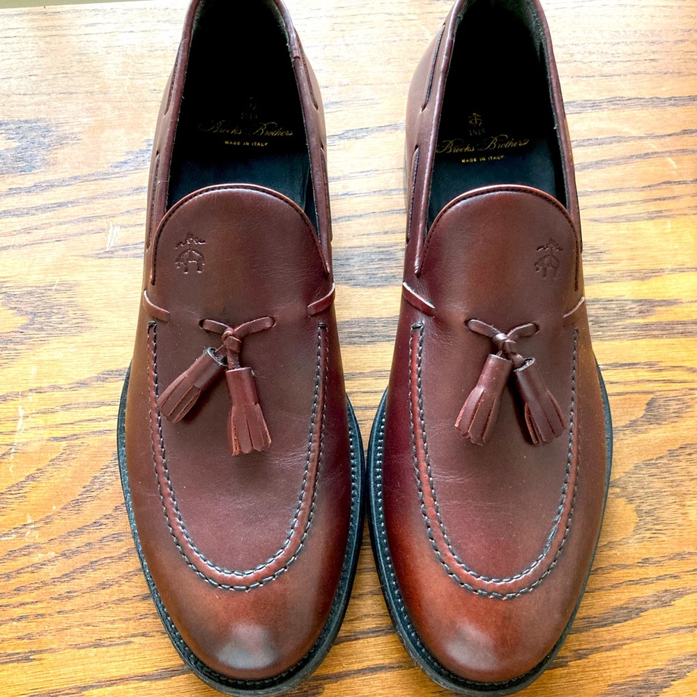 Brooks Brothers Size 9 Brown Tassel Loafers new without box